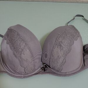 Adore Me Lace Accent Bra in Gray 34c